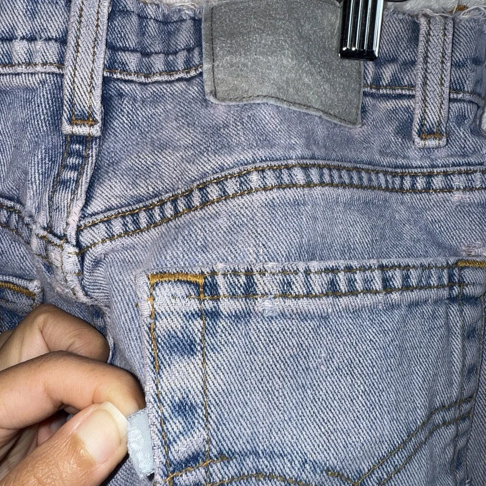 VTG Levis SilverTab Jeans Women 9/10 LightWash Straight USA 90s 26x29 Distressed - Picture 8 of 16